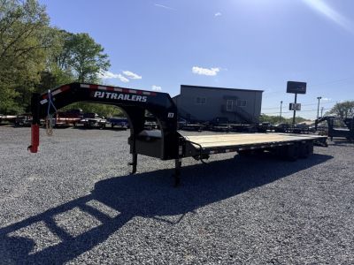 New 2026 PJ Trailers 102X32 GOOSENECK 25K GVWR (MEGA RAMPS) Flatbed Trailer