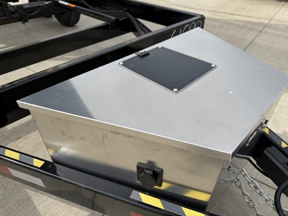 New NEW 2027 Southland 16ft Low Profile Dump Trailer 2-7000 lb axles =14K Scissor lift, Ramps, tarp, solar charger, trickle charger, D rings,