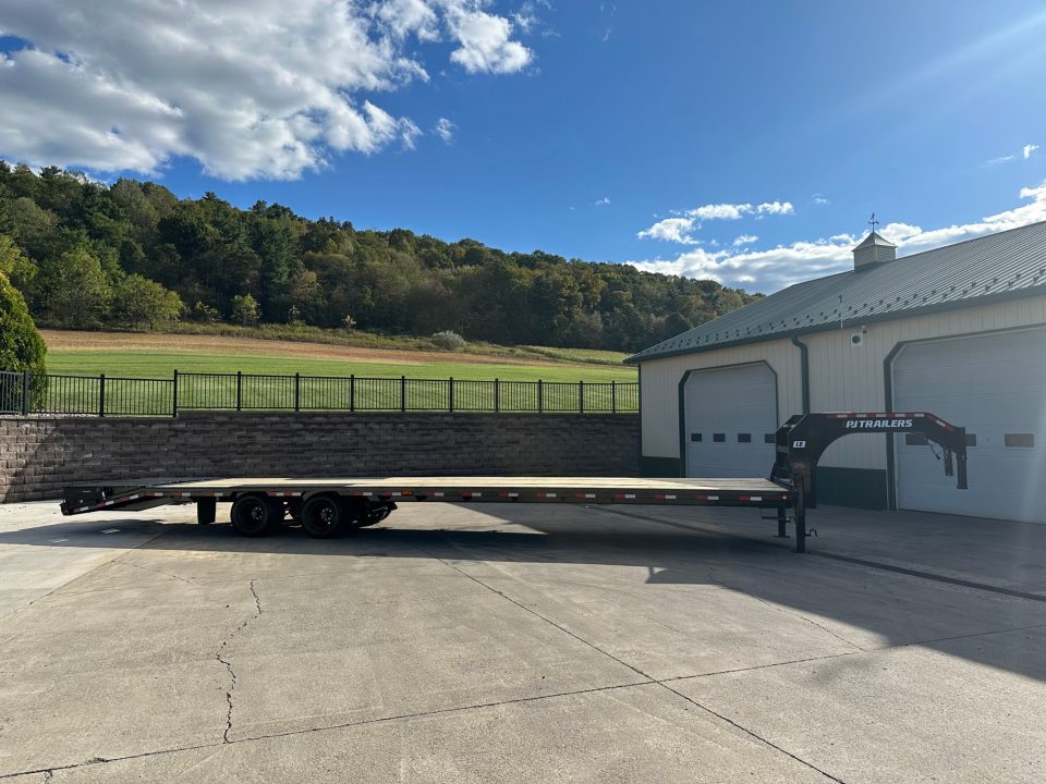 New PJ 40' Low-Pro Flatdeck With Duals (LD) - Monster Ramps