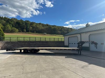 New PJ 40' Low-Pro Flatdeck With Duals (LD) - Monster Ramps