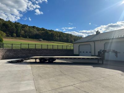 New PJ 40' Low-Pro Flatdeck With Duals (LD) - Monster Ramps