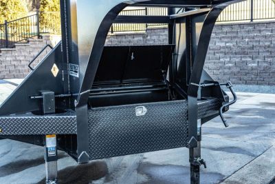 New Diamond C 25' FMAX210 Gooseneck w/Max Ramps