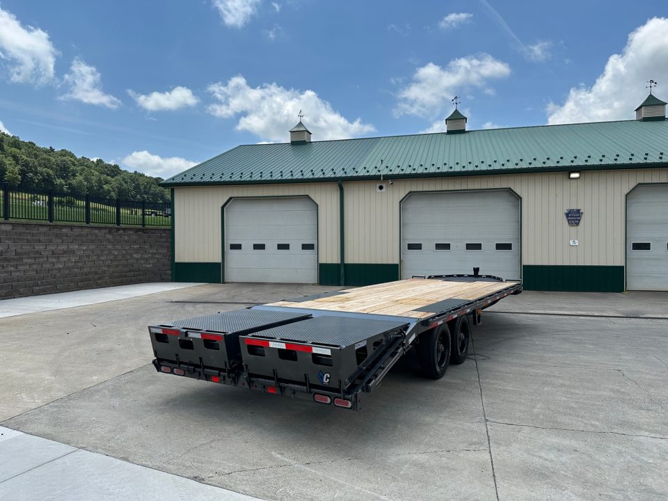 New 2027 Diamond C Trailers DEC210 Equipment Trailer