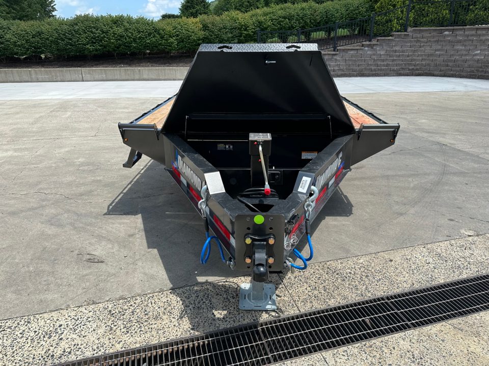 New 2027 Diamond C Trailers DEC210 Equipment Trailer