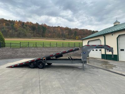 New 2026 Diamond C 24' DET207 Gooseneck Power Tiltdeck
