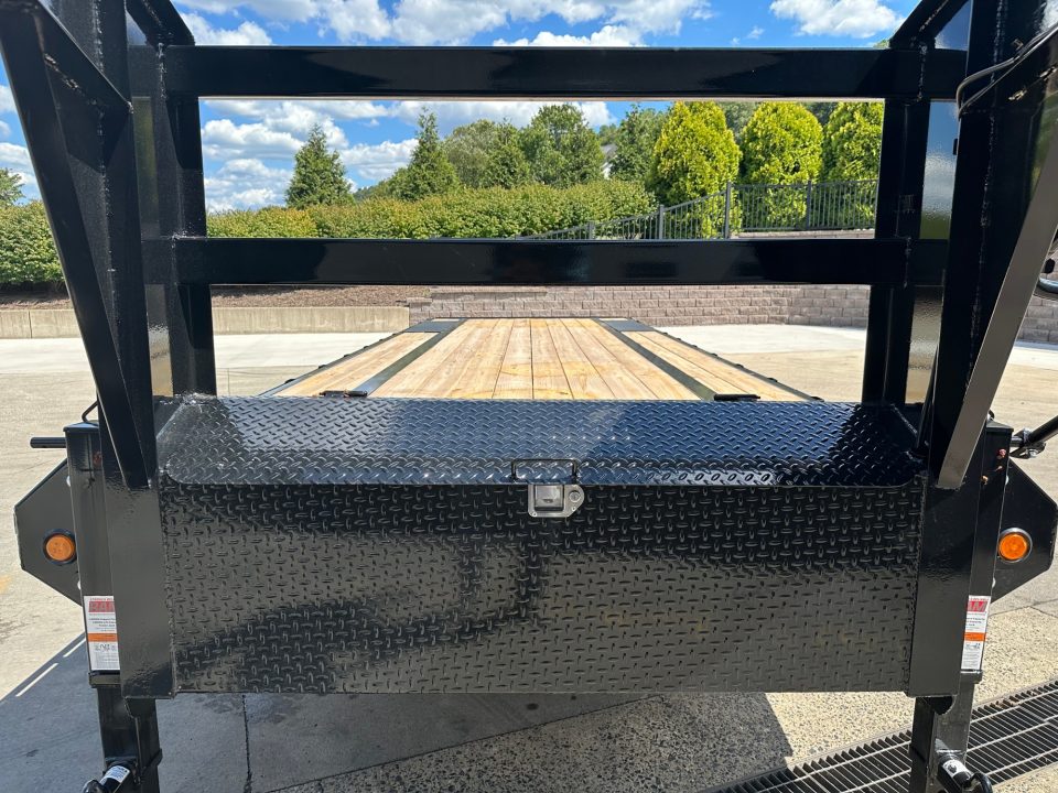 New 2027 PJ Trailers LQ Flatbed Trailer