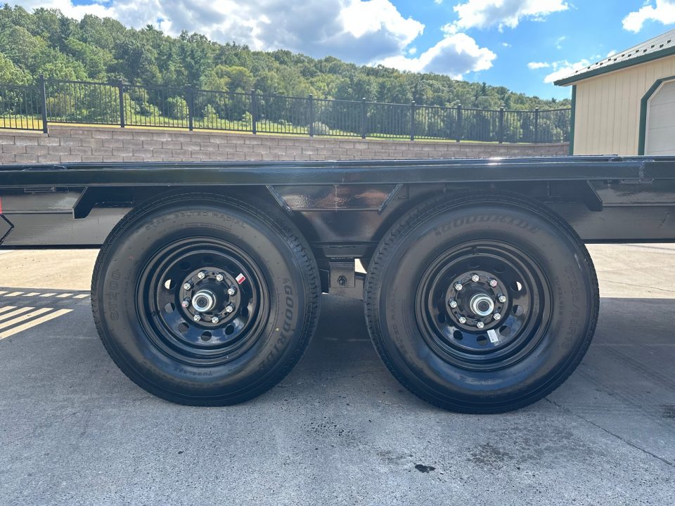 New 2027 PJ Trailers LQ Flatbed Trailer