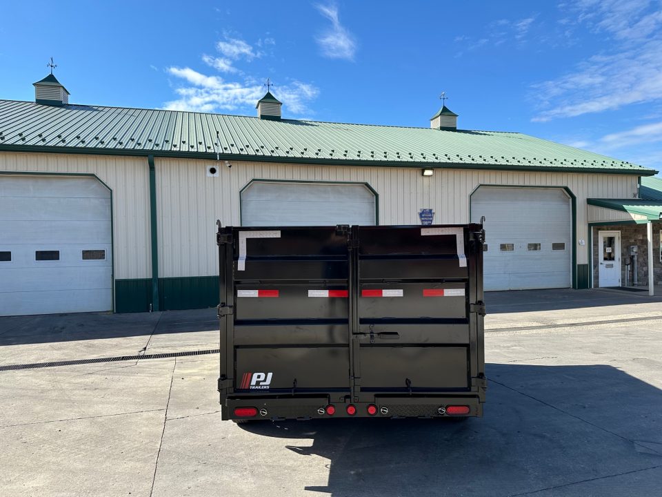 New 2027 PJ Trailers D3 Dump Trailer