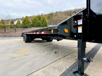 New PJ 30' Low-Pro Flatdeck with Duals (LD) - Monster Ramps