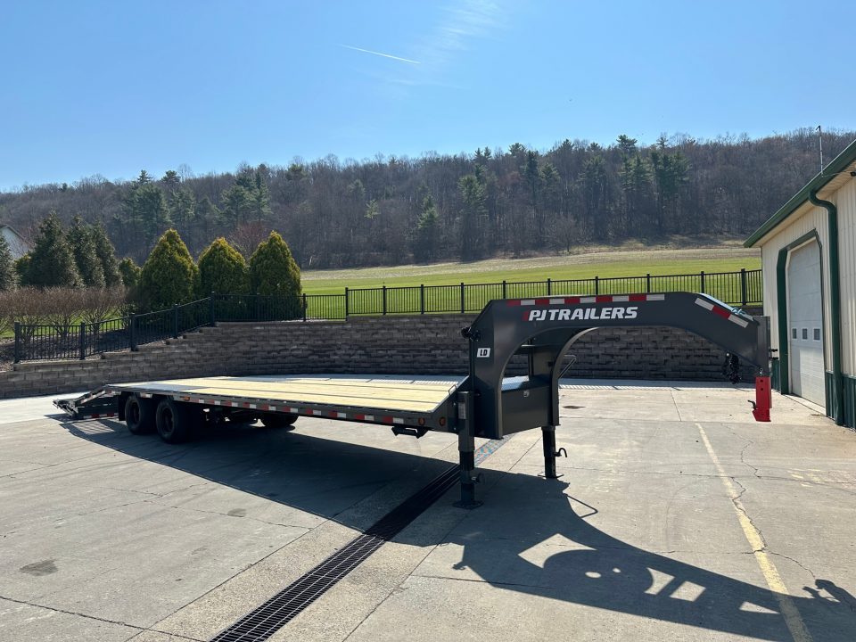 New PJ 35' Low-Pro Flatdeck With Duals (LD) - Monster Ramps