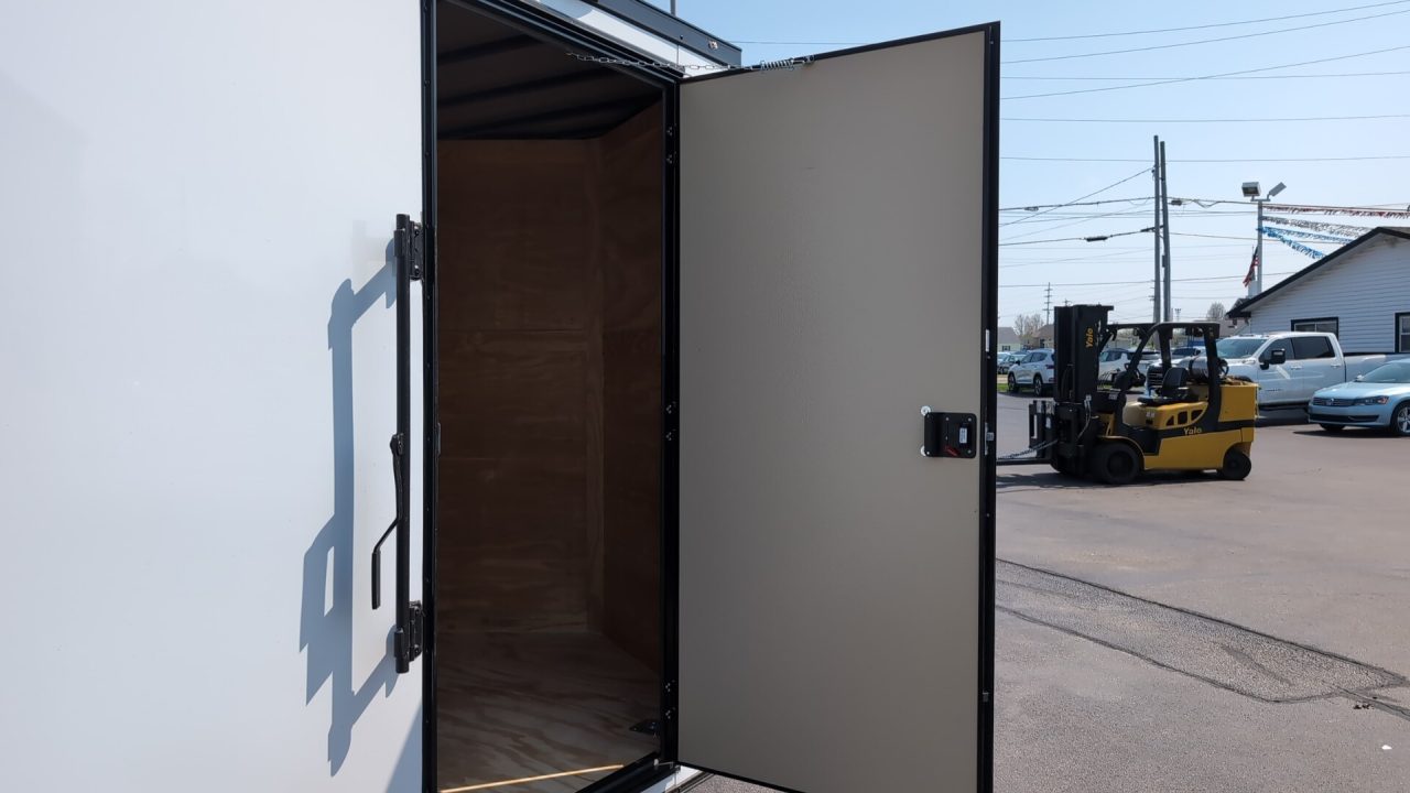 New 2026 Diamond Cargo 7' X 12' TA V-Nose Enclosed Trailer / 5 Year Warranty Cargo / Enclosed Trailer