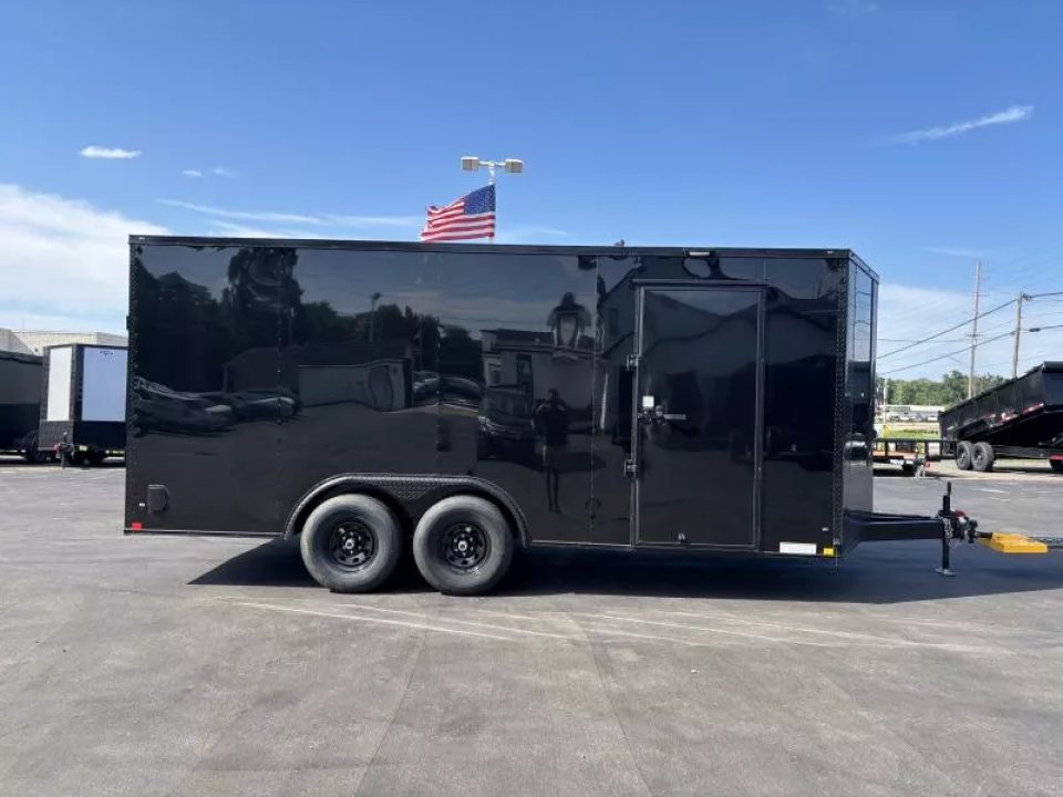 New 2026 Diamond Cargo 8.5 x 18' TA V-Nose Enclosed Trailer / 5 Year Warranty