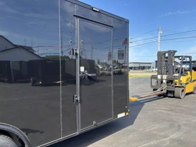 New 2026 Diamond Cargo 8.5 x 18' TA V-Nose Enclosed Trailer / 5 Year Warranty