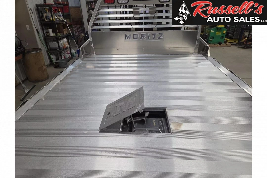 New Moritz International TBA8-114 DRW 84'' CA DRW ALUMINUM Flatbed w/Trap Door and Gooseneck Hitch Plate
