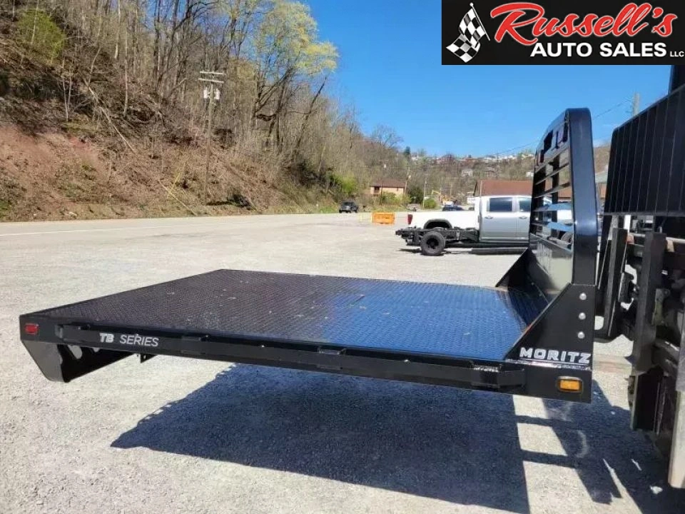 New Moritz International TB7 -86 SRW 8.5' Flatbed