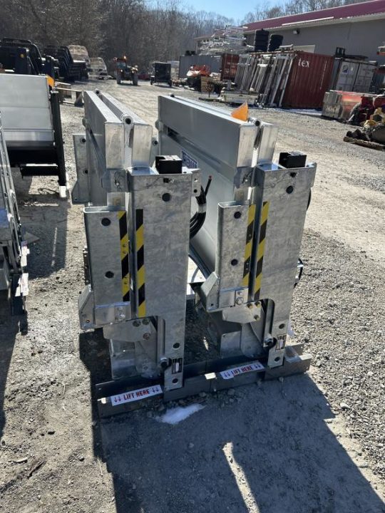 New Thieman TT15AL 49" x 44+6 Galvanized Lift Gate