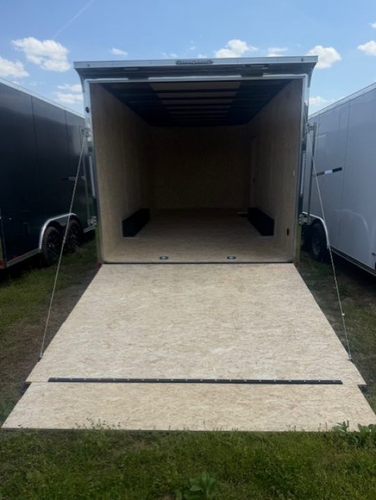 2026 Formula Trailers photo 4