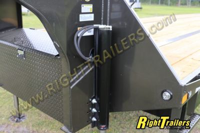 New 2027 8.5X40 MAXX-D GOOSENECK EQUIPMENT TRAILER