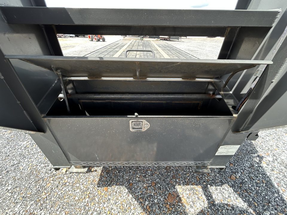 Used 2020 Load Trail 102"X30' 40K GVWR Gooseneck Flatbed Trailer