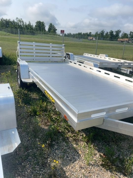 2027 Aluma 8015BT photo 3