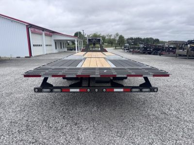 New 2026 MAXX-D 32' YDX Hydraulic Dovetail Gooseneck Equipment Trailer