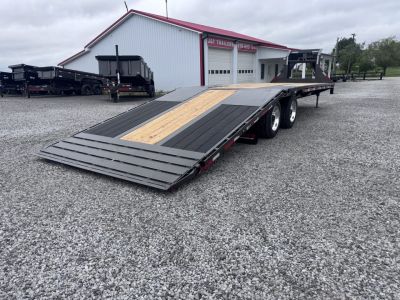 New 2026 MAXX-D 32' YDX Hydraulic Dovetail Gooseneck Equipment Trailer