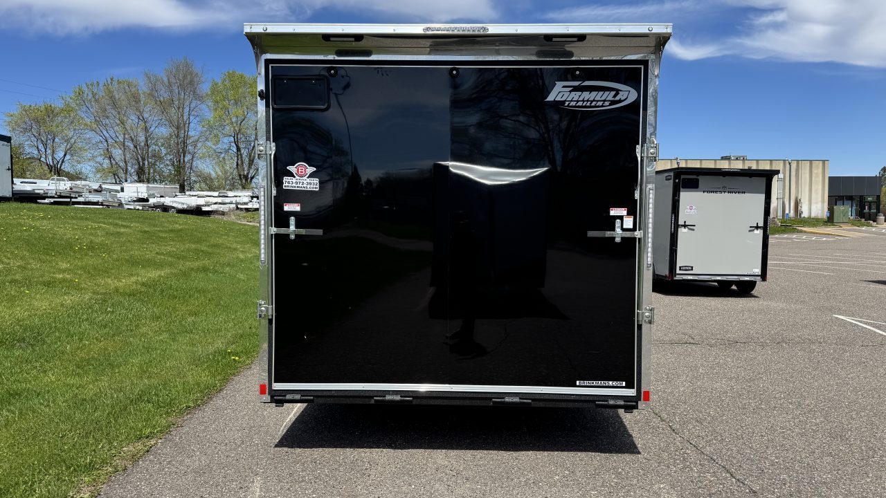 2026 Formula Trailers photo 3