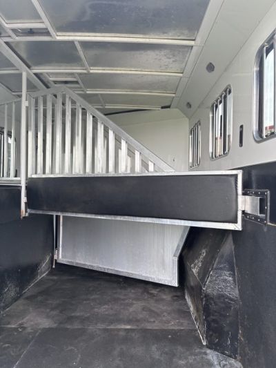 Used 2016 Bison Trailers 3H LQ Horse Trailer