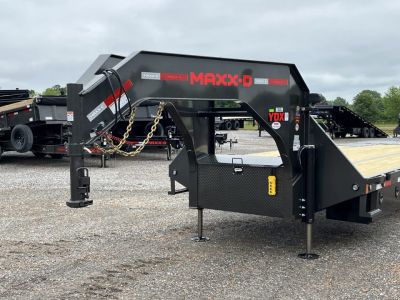 New 2027 MAXXD Hydraulic Dovetail Gooseneck Trailer | 32' x 102' 25K GVWR