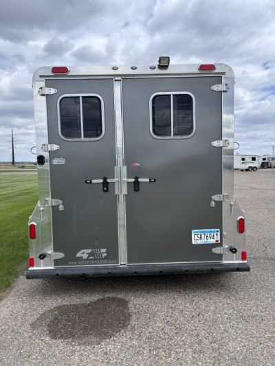 Used 2017 4-Star 2 Horse Slant Load Bumper Pull Horse Trailer