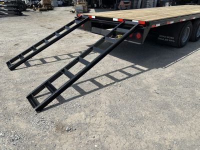 New 2026 Road Boss 25' Tandem Dual Gooseneck Flatbed Equipment Trailer