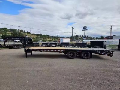 New 2026 Iron Bull 25' 24k Deckover Gooseneck Trailer
