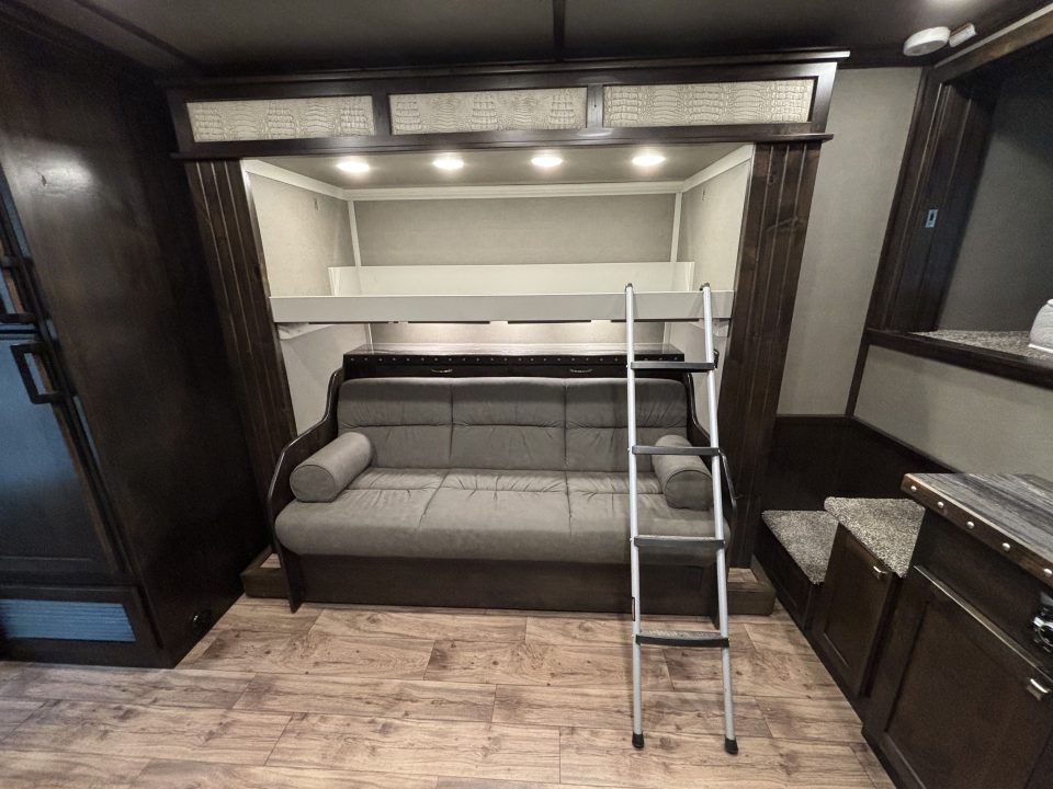 Used 2024 Cimarron Trailers Norstar 3H LQ Horse Trailer