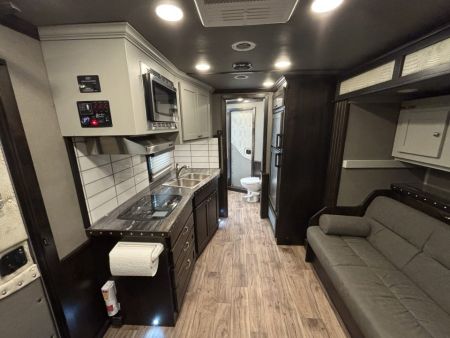 Used 2024 Cimarron Trailers Norstar 3H LQ Horse Trailer