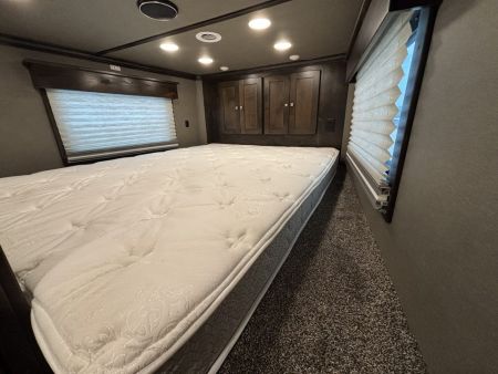 Used 2024 Cimarron Trailers Norstar 3H LQ Horse Trailer