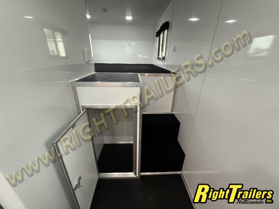 New 2026 8.5x50 Vintage Sportsman Elite Living Quarters Trailer