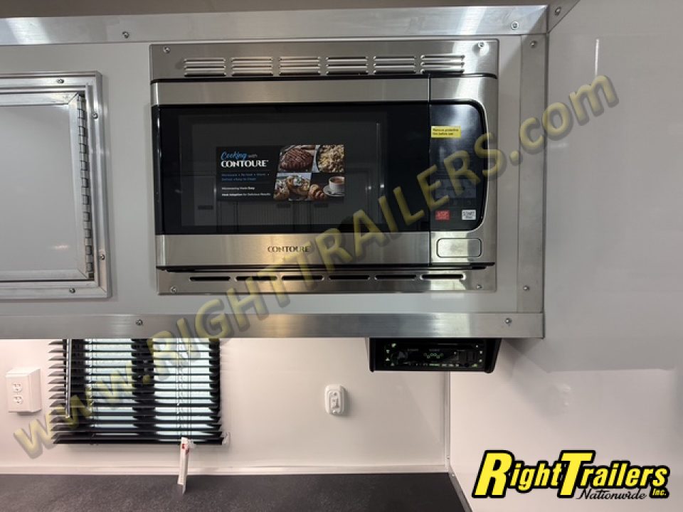 New 2026 8.5x50 Vintage Sportsman Elite Living Quarters Trailer