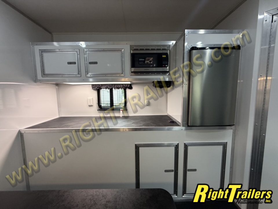 New 2026 8.5x50 Vintage Sportsman Elite Living Quarters Trailer