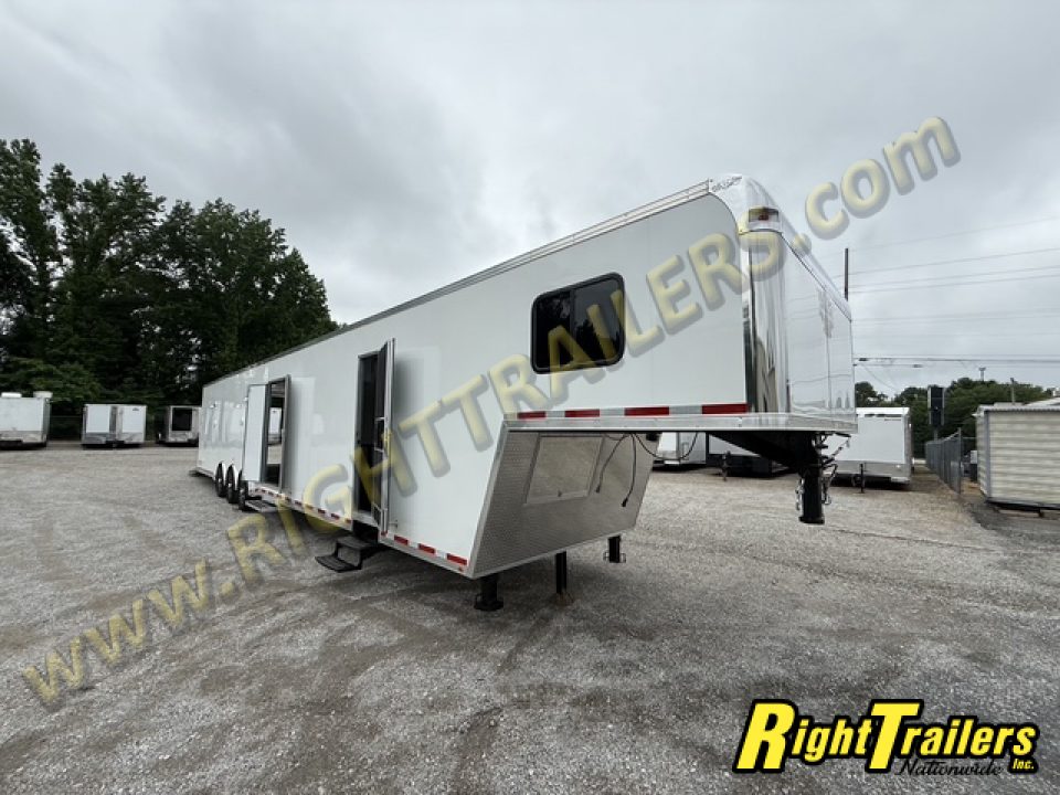 New 2026 8.5x50 Vintage Sportsman Elite Living Quarters Trailer