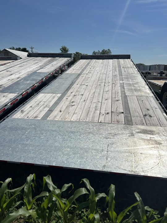 New 2025 Triumph Trailers GPTD3--TA102X24-80 Deckover Trailer