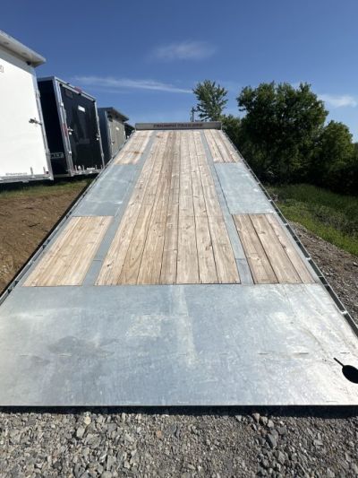 New 2025 Triumph Trailers GPTD3--TA102X24-80 Deckover Trailer
