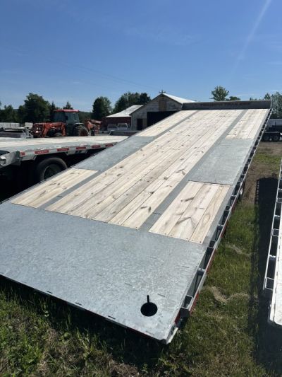 New 2025 Triumph Trailers GPTD3--TA102X24-80 Deckover Trailer