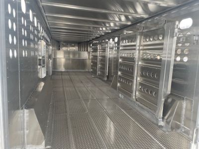 New 2027 Merritt Cattle Baron 32ft x 8ft Triple 8k axles Aluminum Livestock trailer Stock / Stock Combo Trailer