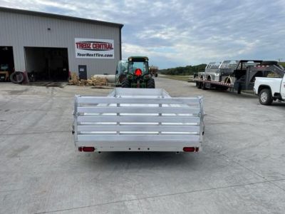 New 2024 Aluma 8120TA-EL-R-BT-SR Solid 12 inch sides Bifold Tailgate 81"x20ft
