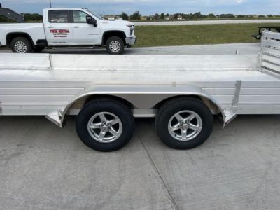 New 2024 Aluma 8120TA-EL-R-BT-SR Solid 12 inch sides Bifold Tailgate 81"x20ft