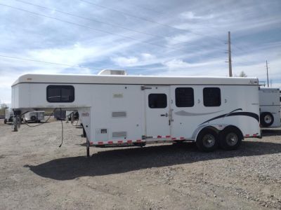 Used 2006 Kiefer 3 Horse Living Quarter