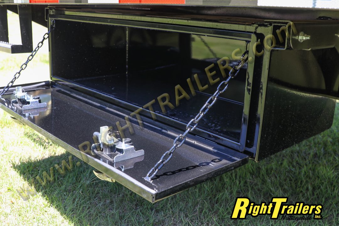 New 2027 8.5X40 MAXX-D GOOSENECK EQUIPMENT TRAILER