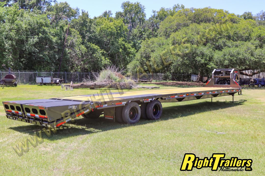 New 2027 8.5X40 MAXX-D GOOSENECK EQUIPMENT TRAILER