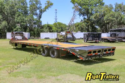 New 2027 8.5X40 MAXX-D GOOSENECK EQUIPMENT TRAILER