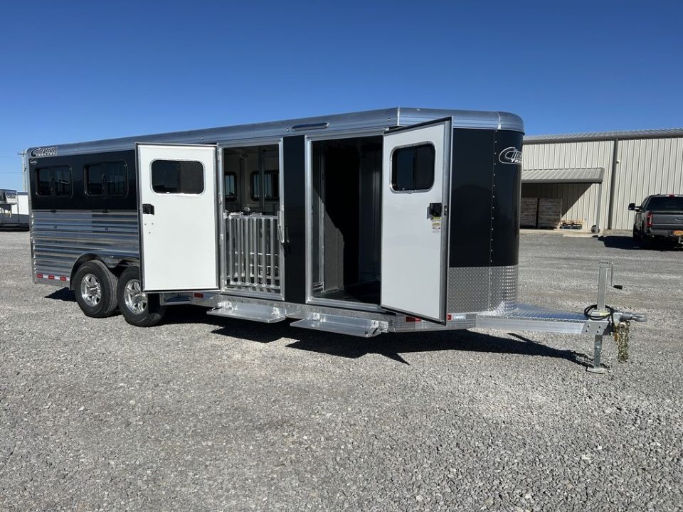 New 2026 Cimarron Showstar 307 Bumperpull Pen System